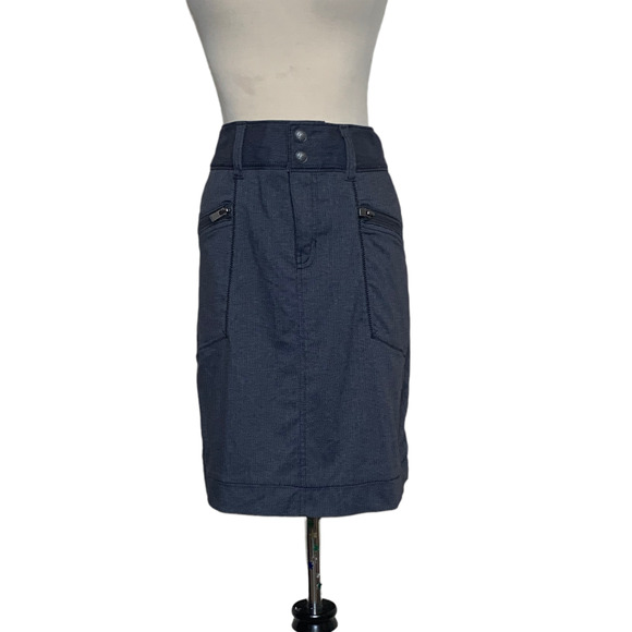 Athleta gray zippered pockets mini skirt size 10 - Picture 9 of 9